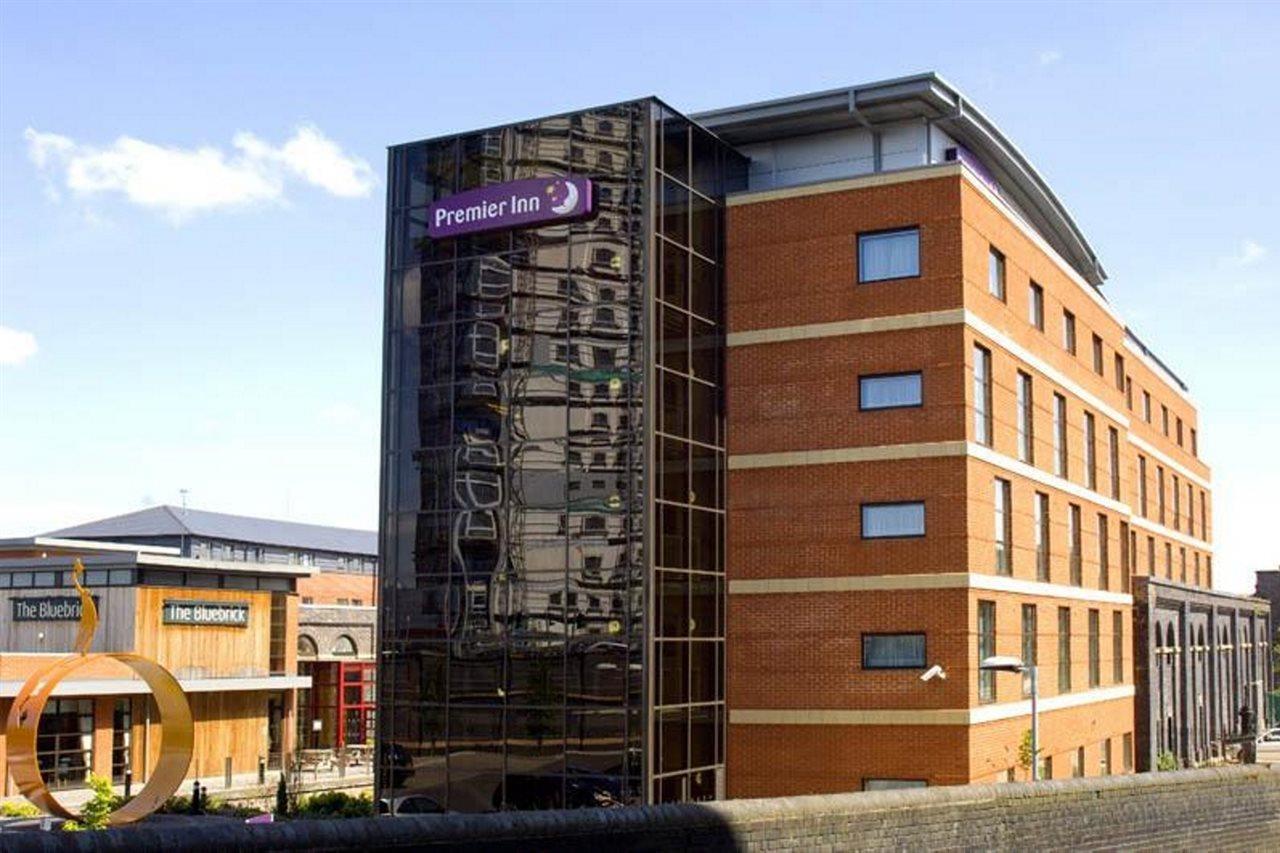 Premier Inn Wolverhampton City Centre Buitenkant foto