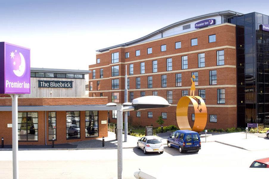 Premier Inn Wolverhampton City Centre Buitenkant foto